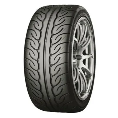 Pneu YOKOHAMA AD08RS (semi-slick) 225/40/18 88 W | Oyonnax