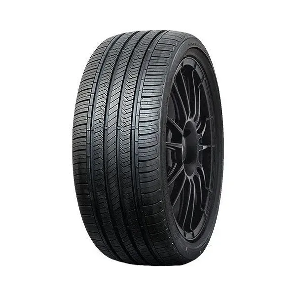 Pneu SUNNY NU025 215/60/17 96 V